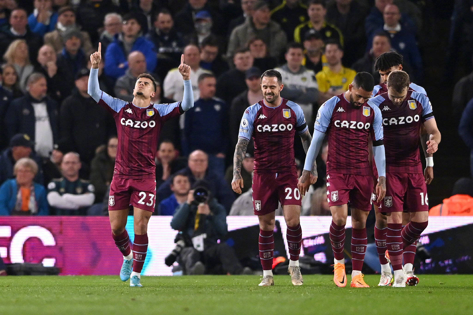 友的默契配 友的默契配